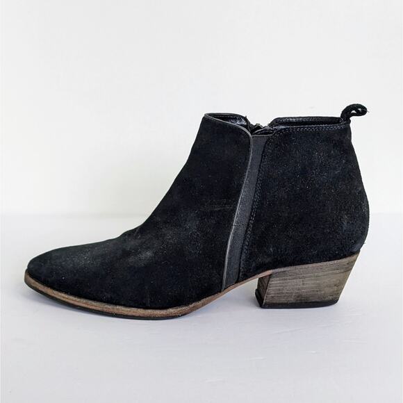 Aquatalia Ankle Boots Womens 8.5 Black Suede Low Heel Pointy Toe Zipper Booties - Picture 8 of 13